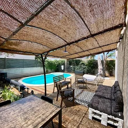Au Calme Avec Piscine Privee Du Samedi Au Samedi Villa Gigean