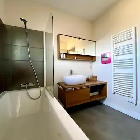 Au Calme Avec Piscine Privee Du Samedi Au Samedi